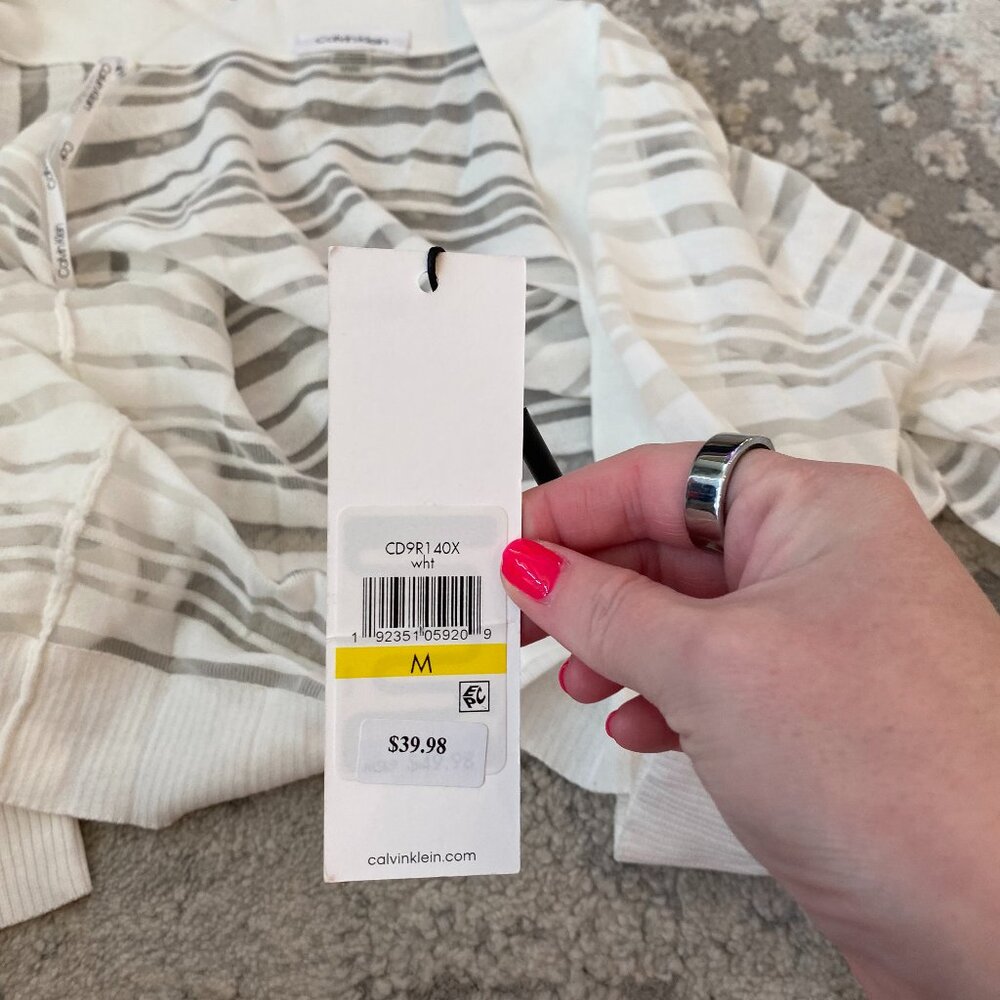 Cropped Cardigan - Picture 5 of 5